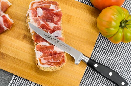 the boning knife your indispensable ally in the kitchen - The Boning Knife: Your Indispensable Ally in the Kitchen